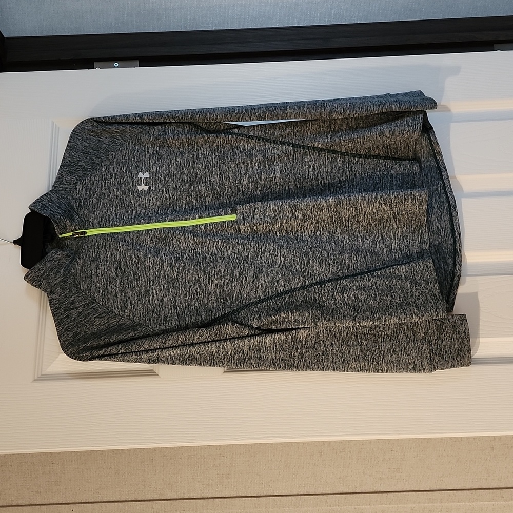 Grey long sleeve